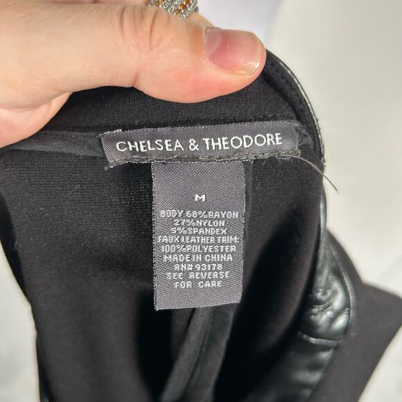 Chelsea & Theodore Black Jacket Blazer Zip Faux Leather Medium Business Casual - Picture 3 of 4